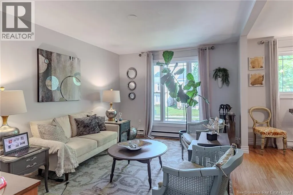 228 Boyaner Crescent