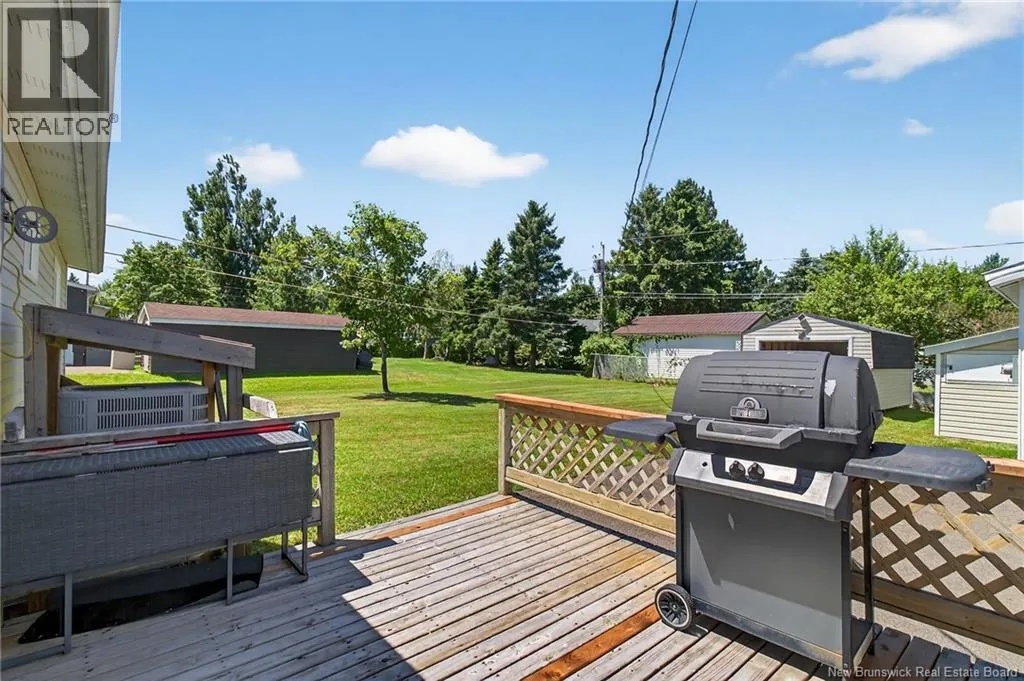 39 Laurelle Avenue