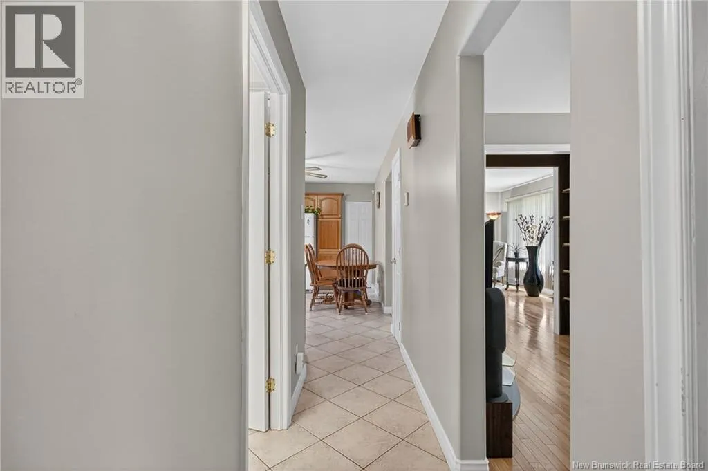 39 Laurelle Avenue