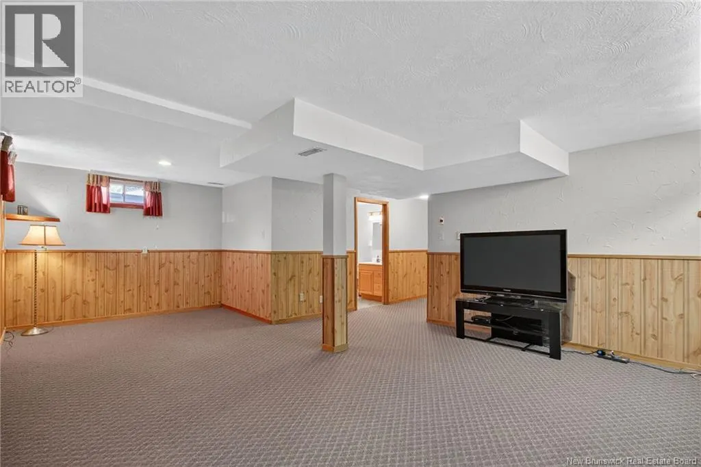 39 Laurelle Avenue