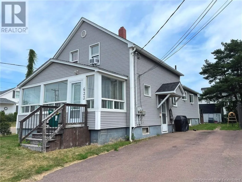 633 Acadie Avenue