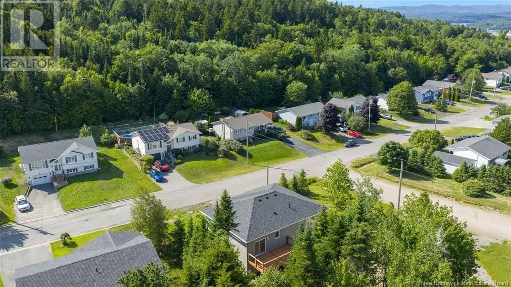 49 Ridge Way