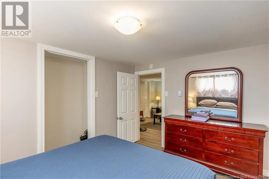 73 Mapleton Road