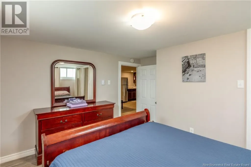 73 Mapleton Road