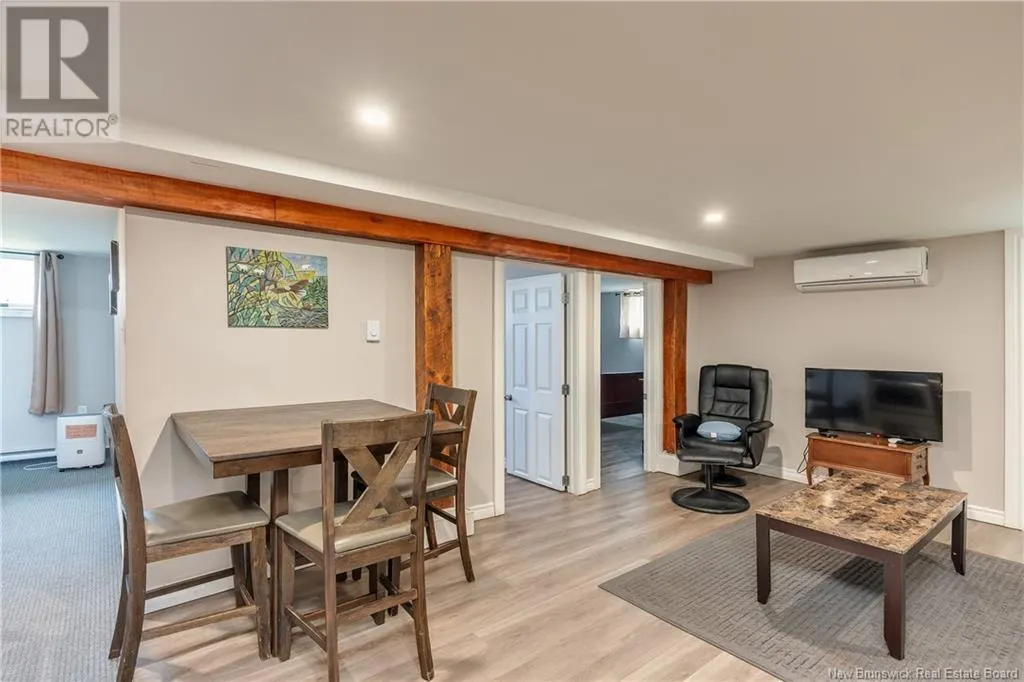 73 Mapleton Road