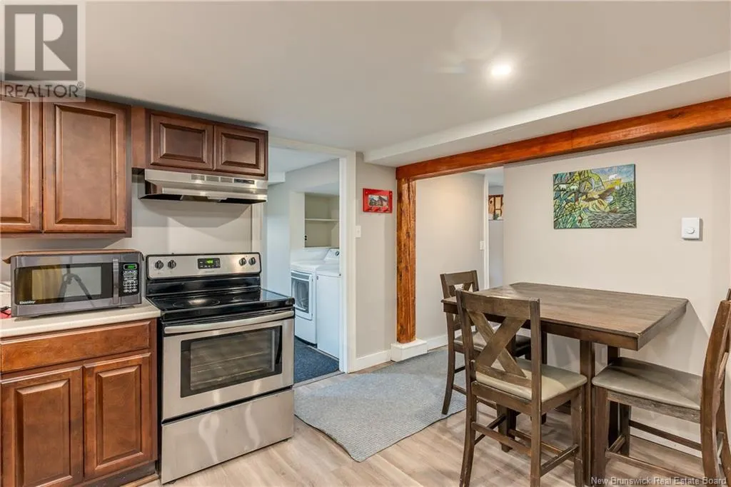 73 Mapleton Road