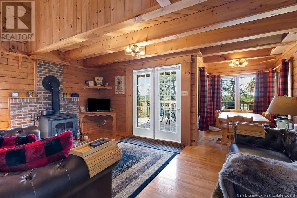 56 Lakeview Lane