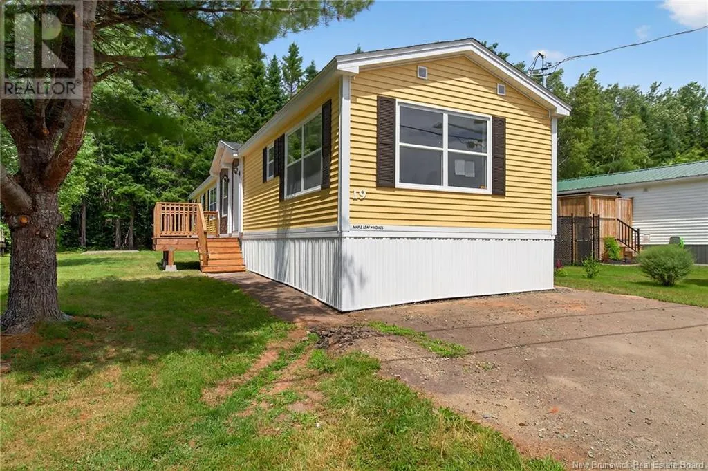19 Bentley Avenue