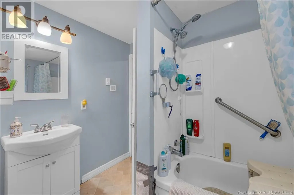 25-27 Leaman Court