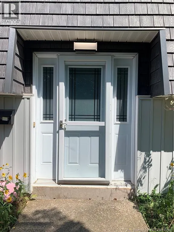 7 McDowell Avenue