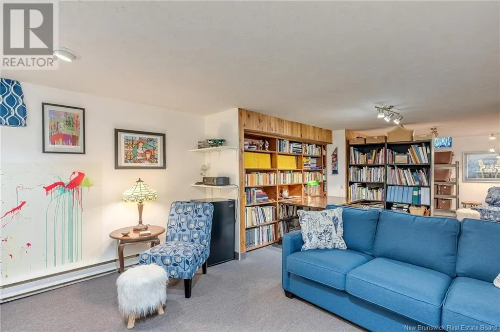 64 Oakmoor Terrace