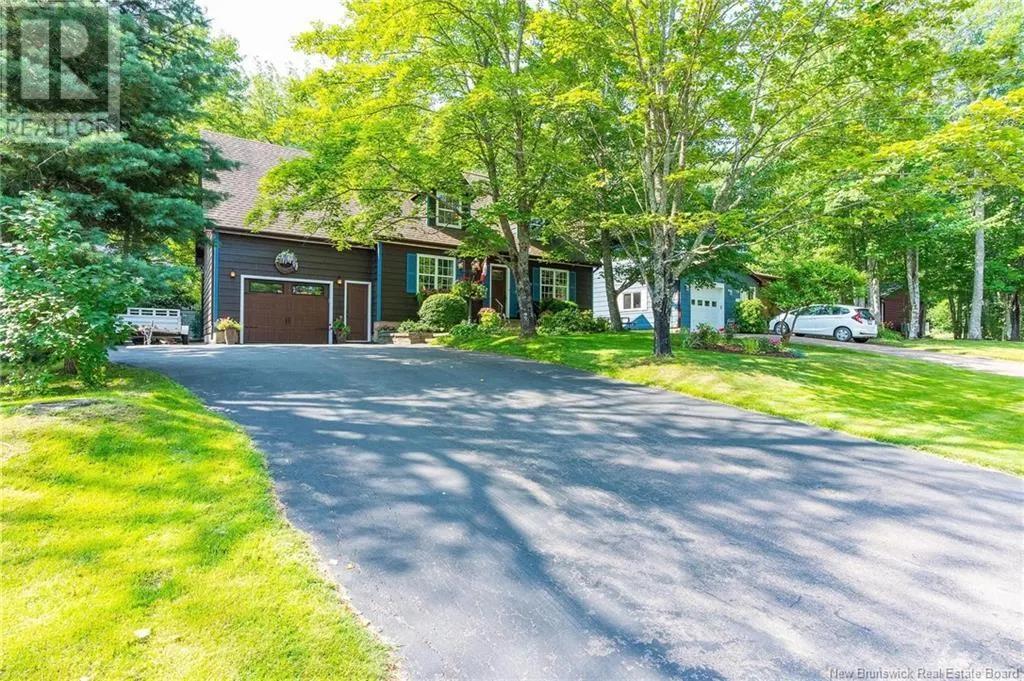 64 Oakmoor Terrace