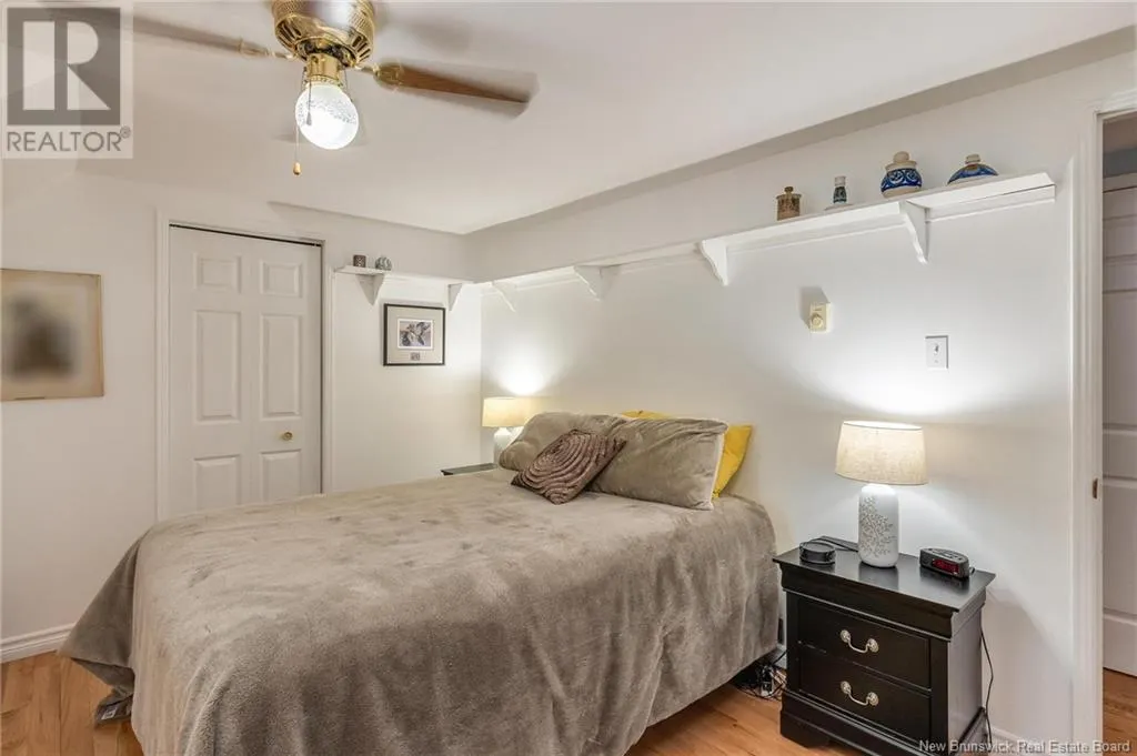 64 Oakmoor Terrace