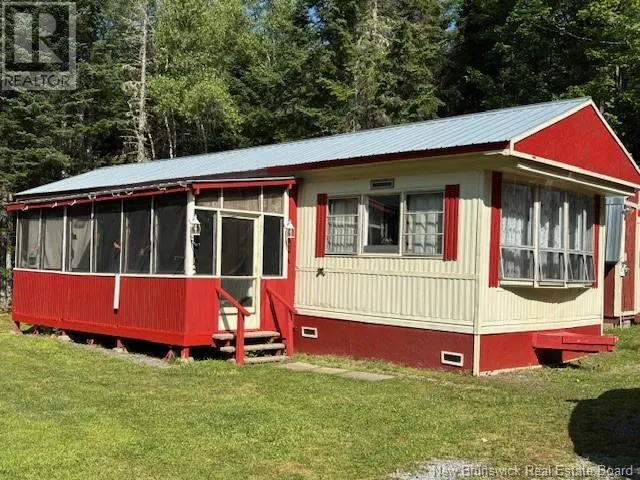 56 Nickerson Point Road