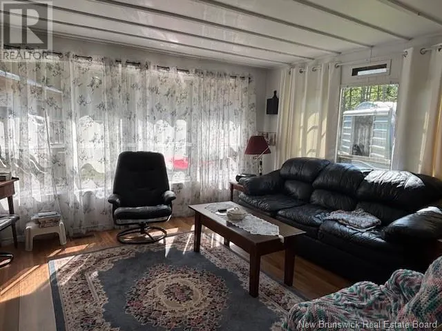 56 Nickerson Point Road