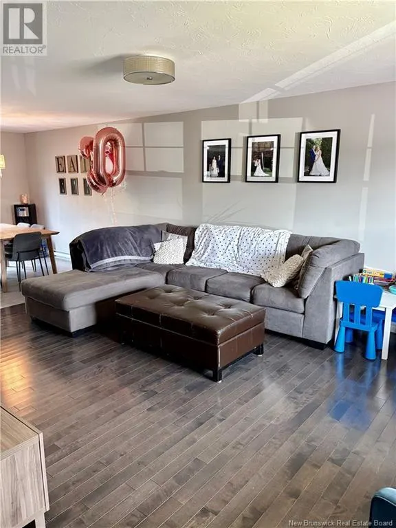 216 Belle Foret