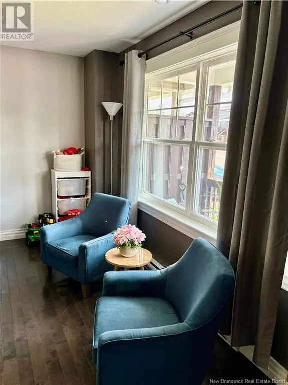 216 Belle Foret