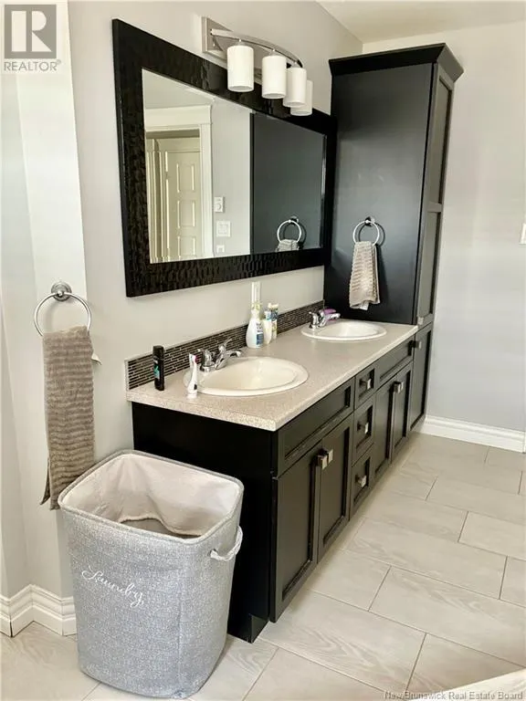 216 Belle Foret