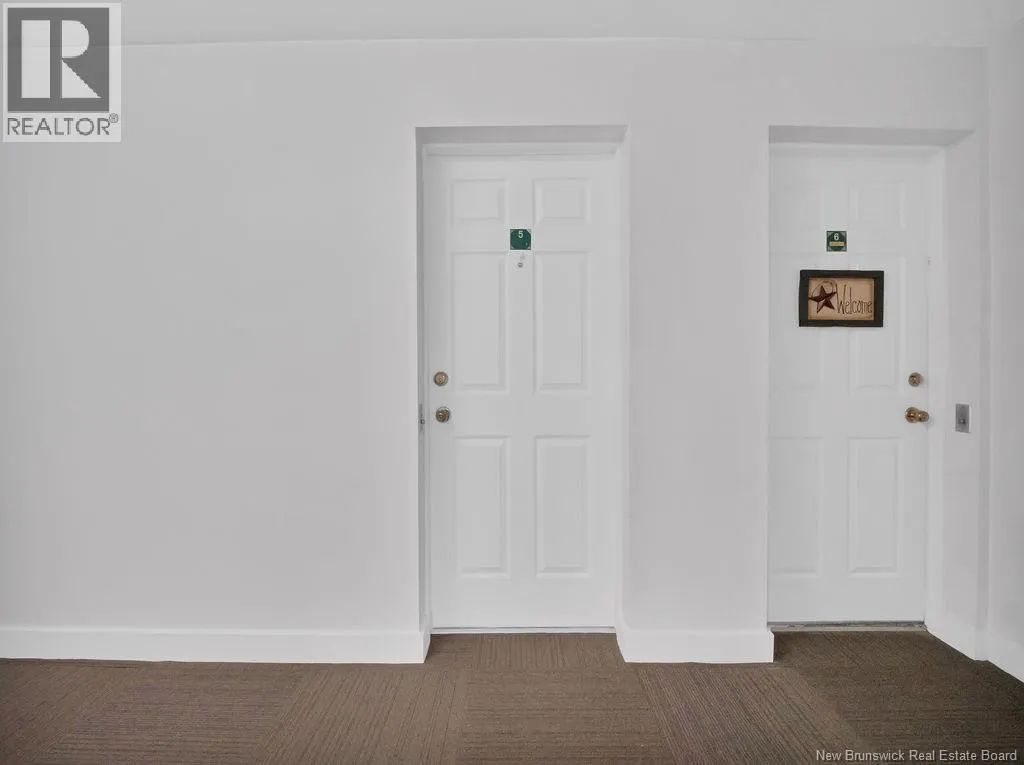 33 MacAleese Lane Unit# 5