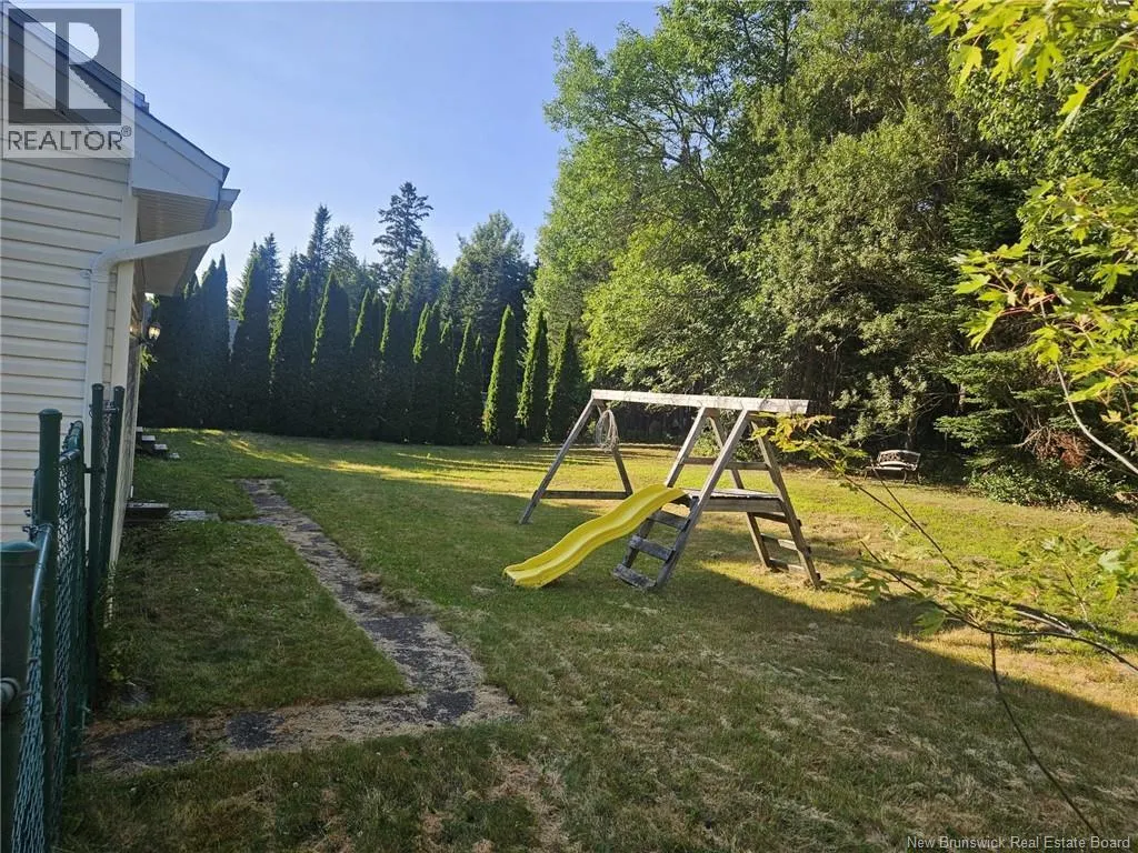 11 Cove Crescent