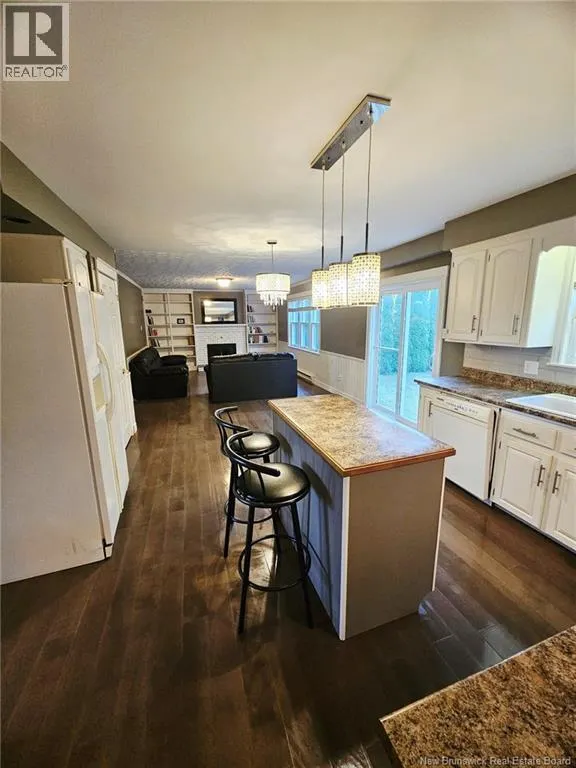 11 Cove Crescent