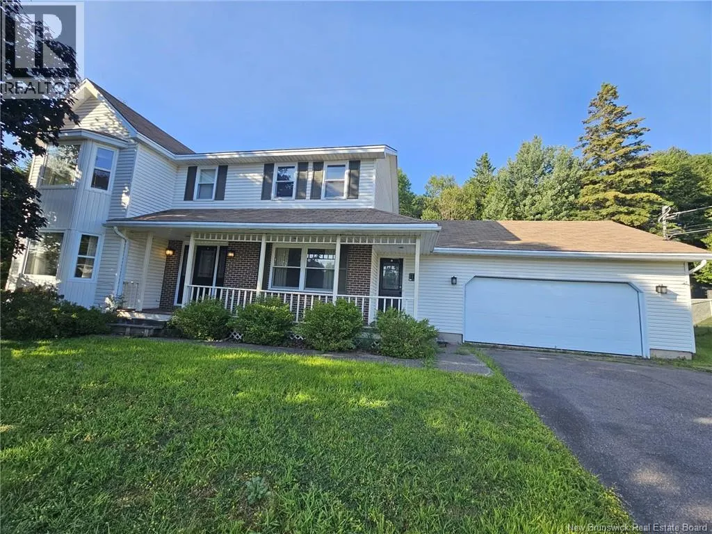 11 Cove Crescent