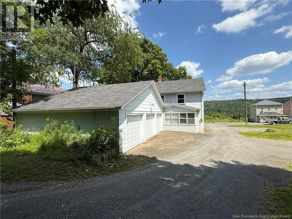 733 Main Street