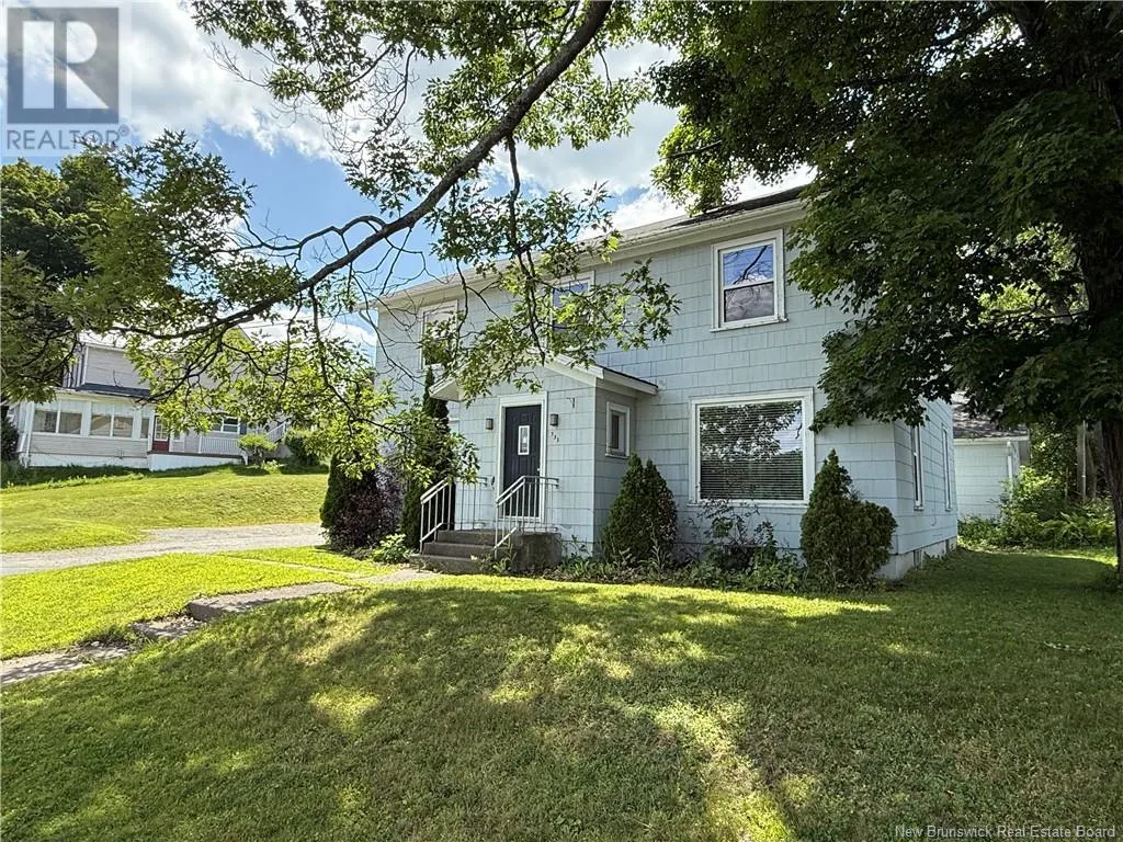 733 Main Street