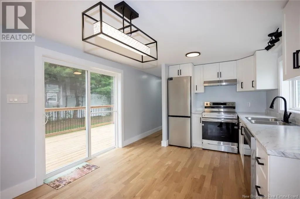 33 Northrup Crescent
