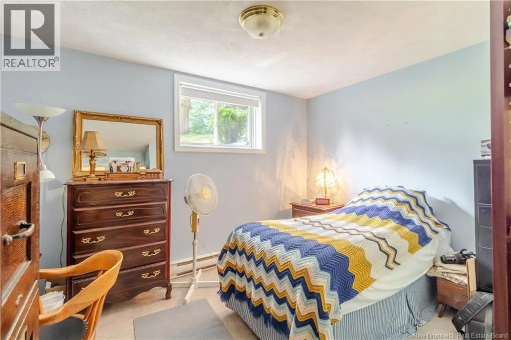 4 Dewitt Acres