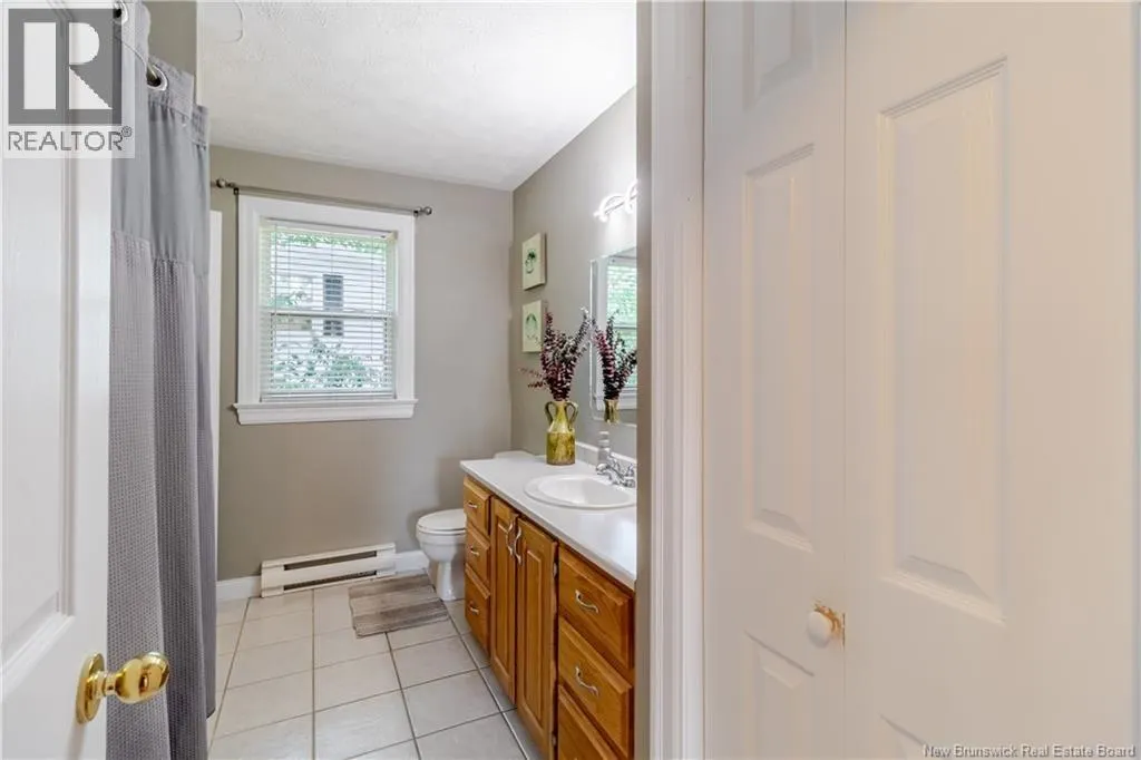 4 Dewitt Acres