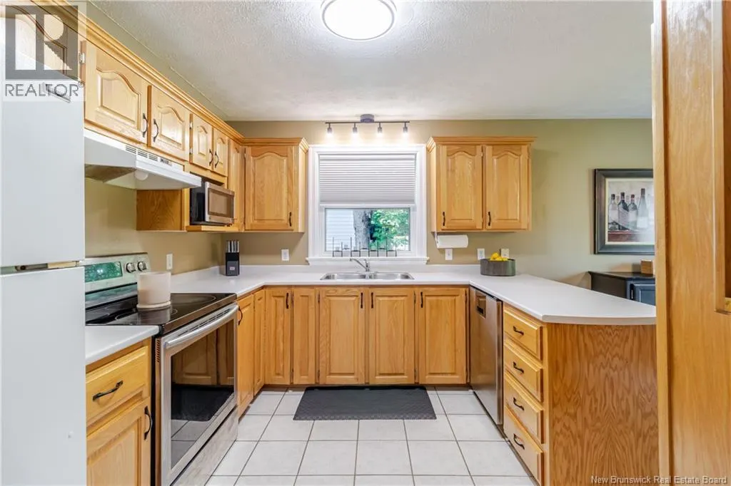 4 Dewitt Acres