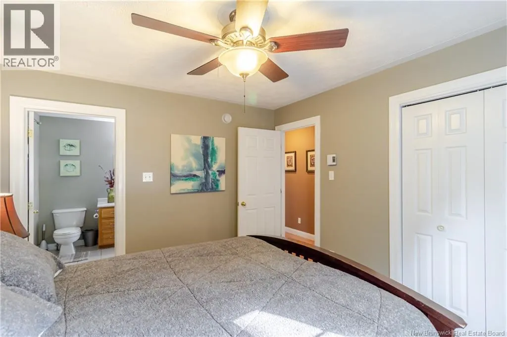 4 Dewitt Acres