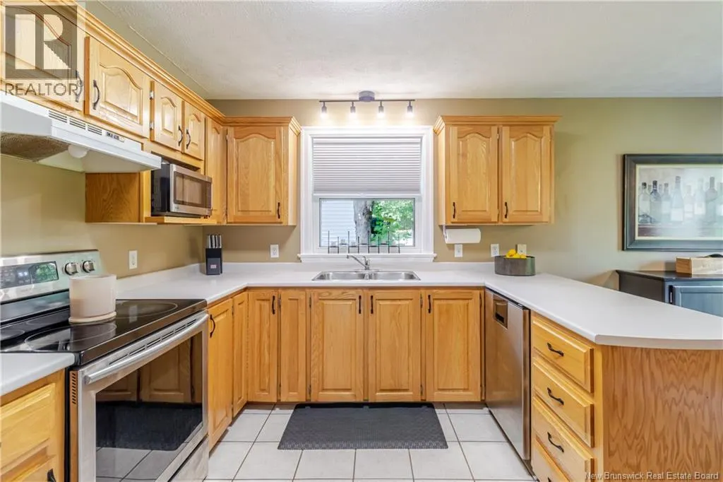 4 Dewitt Acres