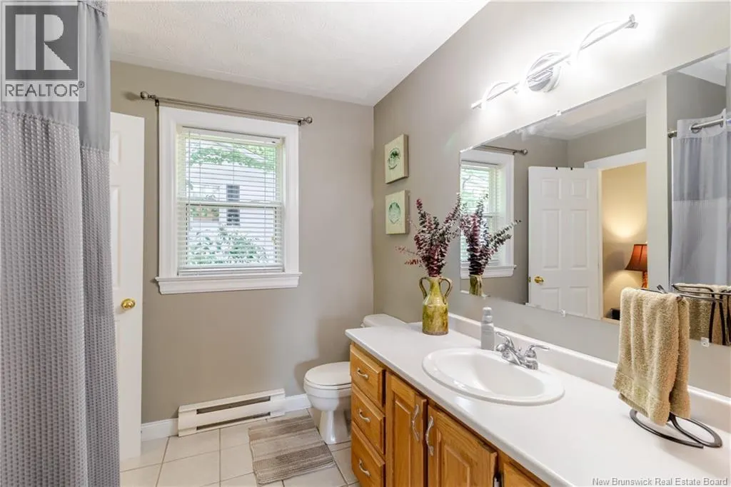 4 Dewitt Acres