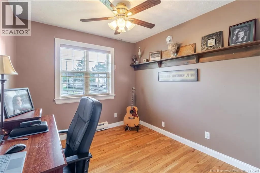 4 Dewitt Acres
