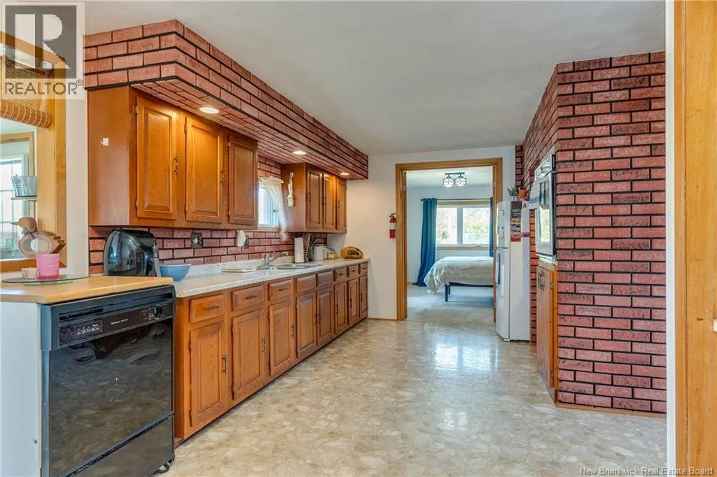 2 MILLER Lane