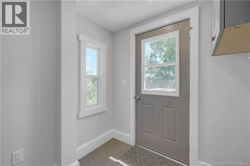 60-62 Queensway Way