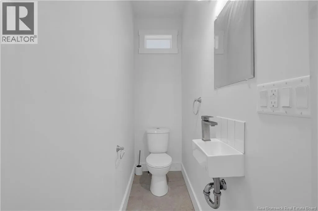 60-62 Queensway Way