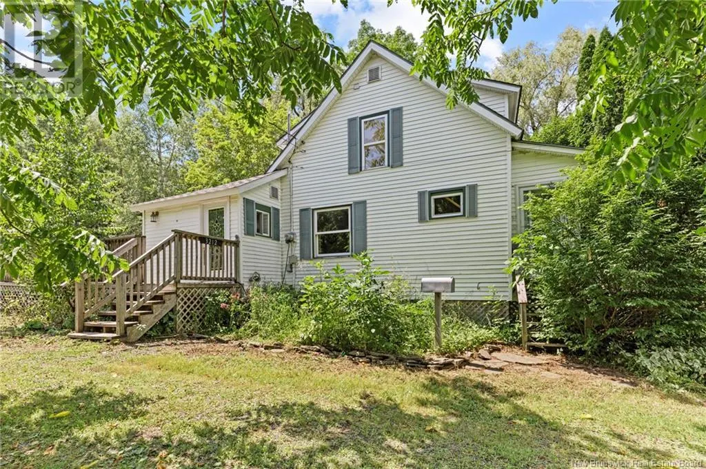 3212 Woodstock Road
