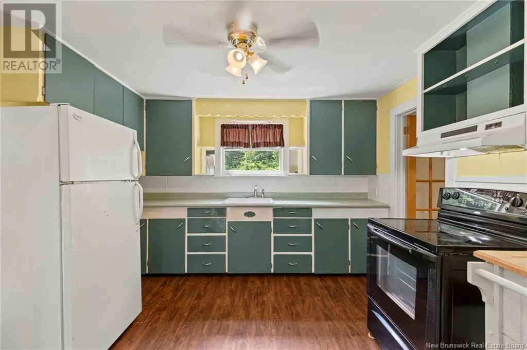 3212 Woodstock Road