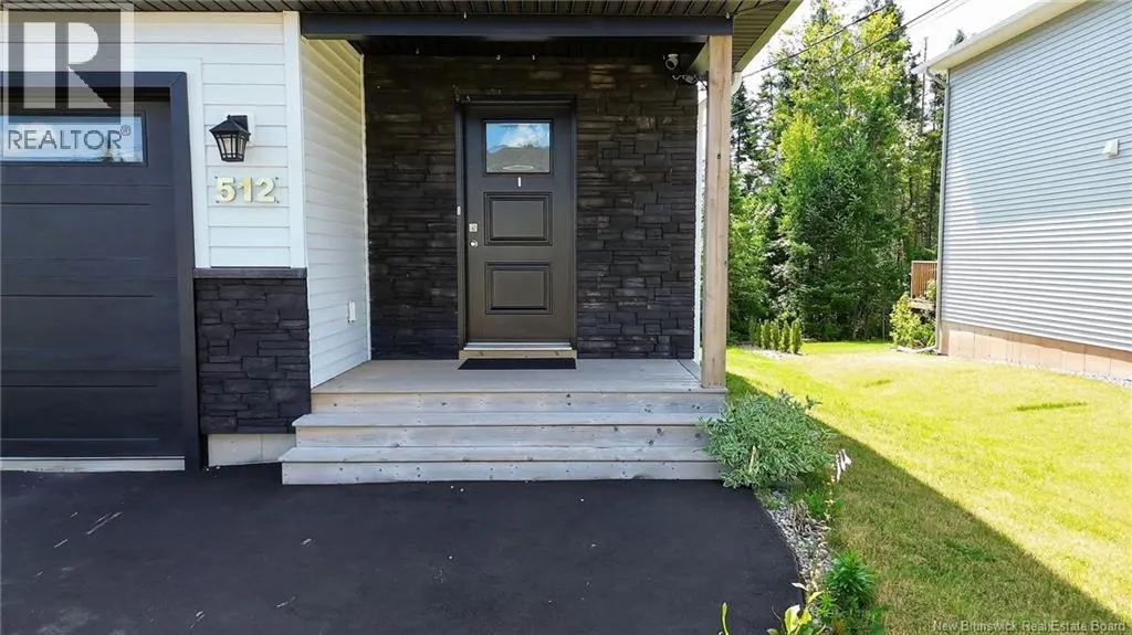 512 Maplehurst Drive
