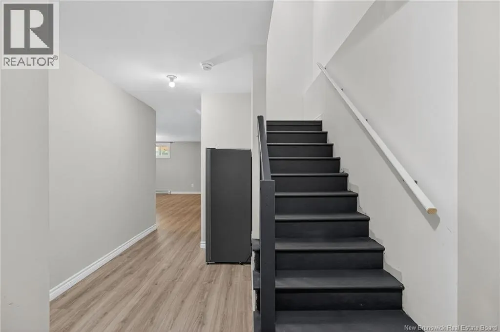 512 Maplehurst Drive