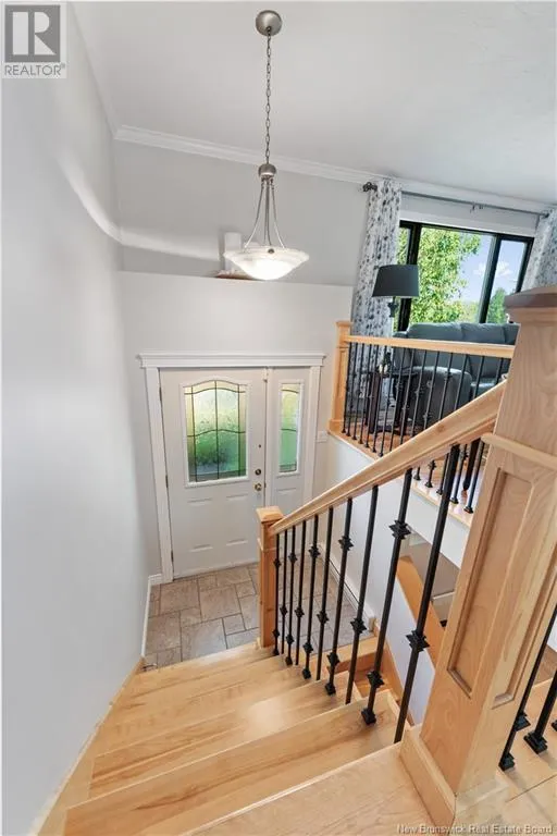 75 Candlewood Drive