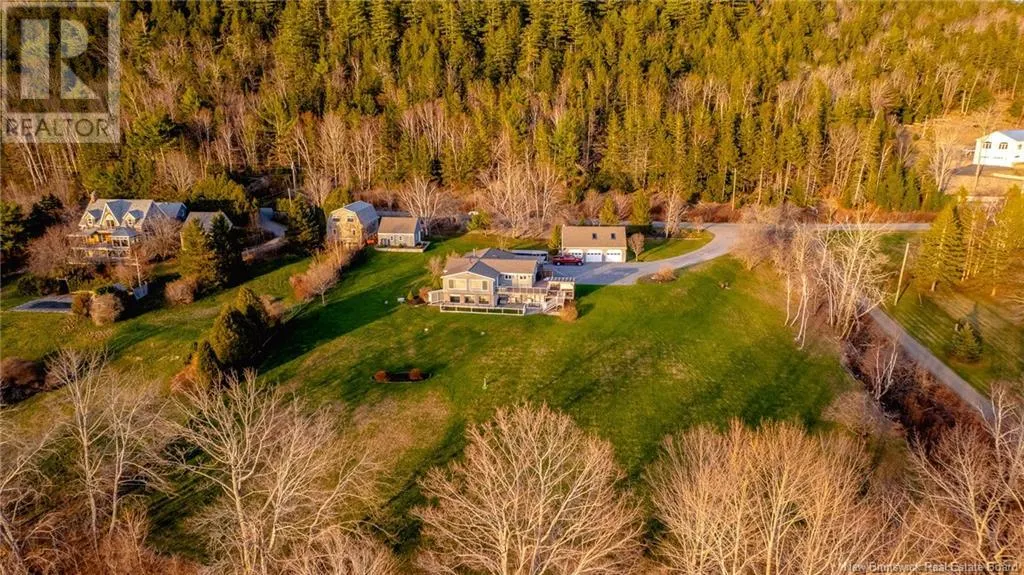 210 Hills Point Road
