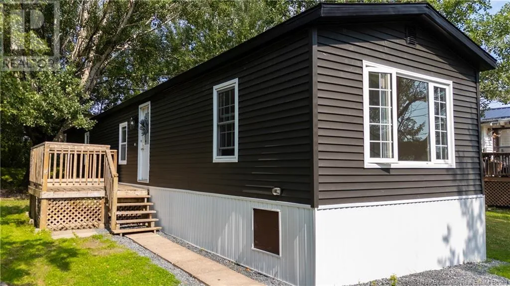 46 Hedgeview Drive