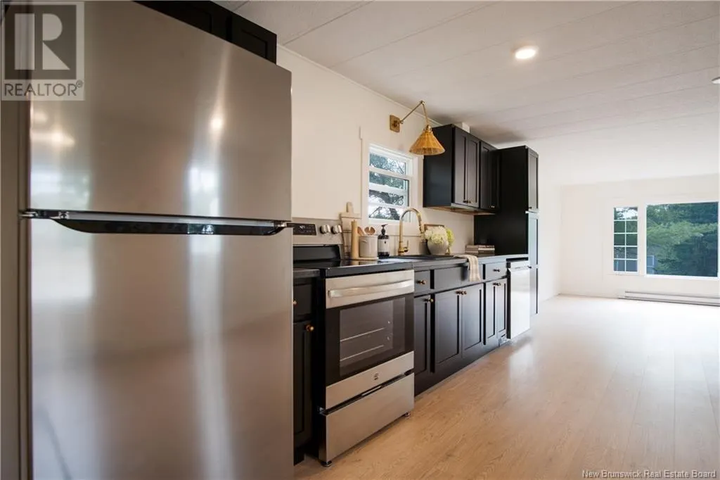 46 Hedgeview Drive