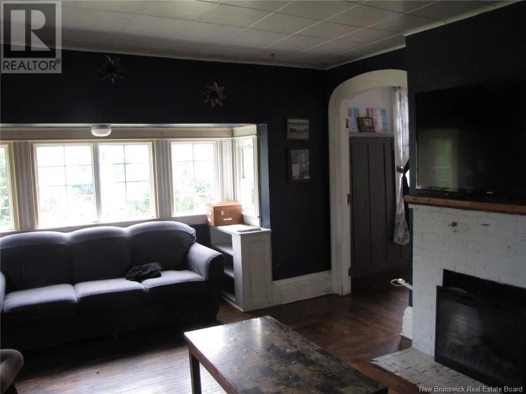 5031 Main Street