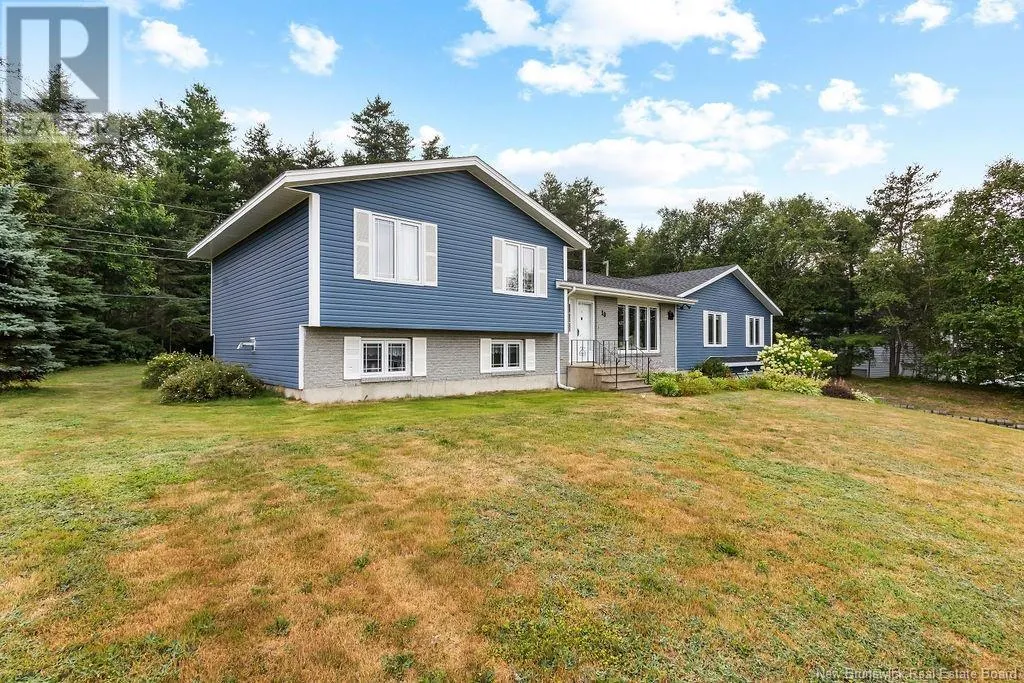 10 Cedar Street