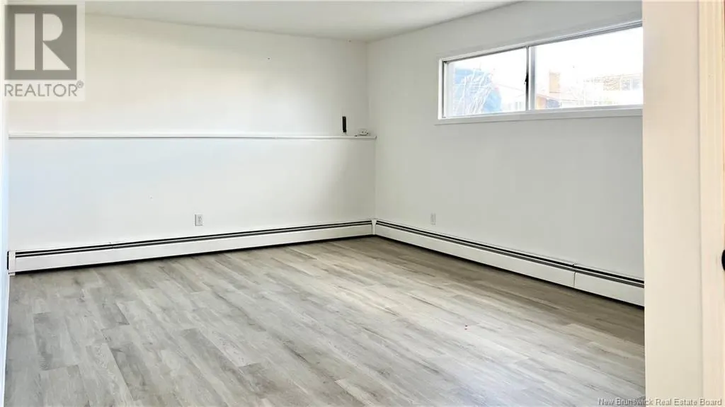 182-184 Ayer Avenue